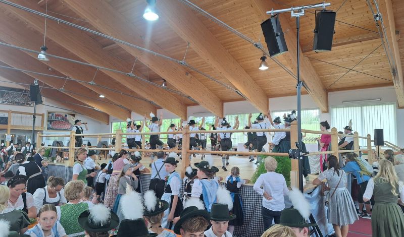 Gebietspreisplatteln Lodronhalle, Lampoding